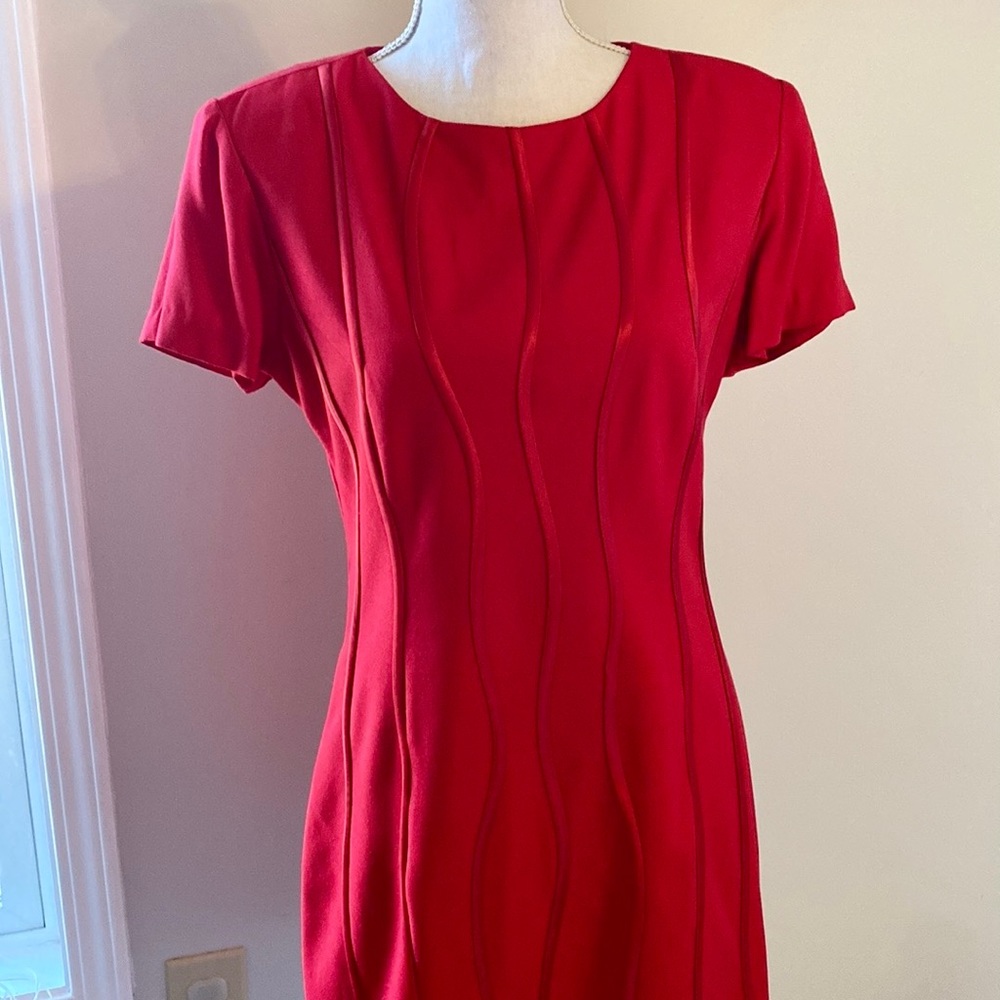 Vintage • Scarlett Red Sheath Dress